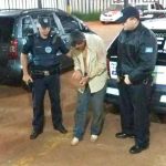 Dois foragidos da Justiça brigam em casa e voltam para a cadeia