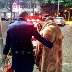 Frio em Botucatu: GCM e Assistência Social auxiliam 5 moradores de rua