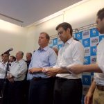 Rodrigo Garcia vistoria danos da tempestade em Botucatu nesta terça, 11