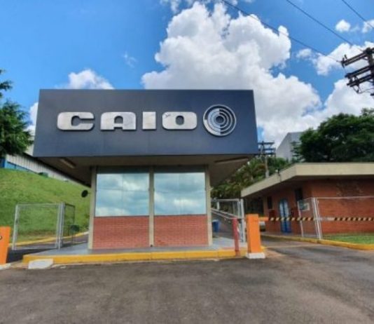 México e Tahiti recebem ônibus da Caio Induscar