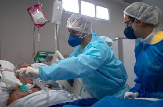 HC de Botucatu inicia semana com UTI Covid superlotada, com 105% de ocupação