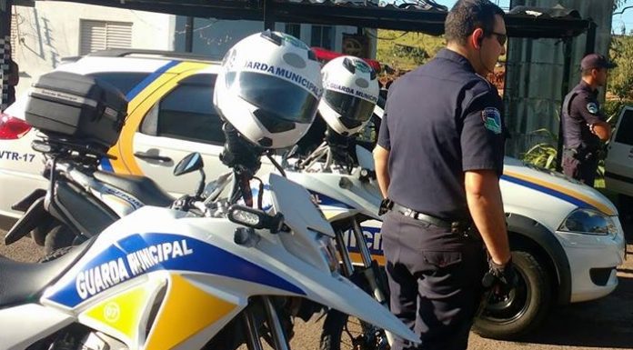 Botucatu: Preso que não retornou após “Saidinha” é flagrado em garupa de moto empinando e é recolhido à Cadeia