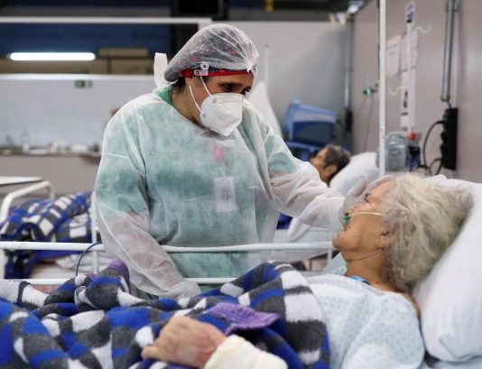 46 pacientes para 40 vagas: UTI Covid do HC de Botucatu está superlotada, com 115% de ocupação