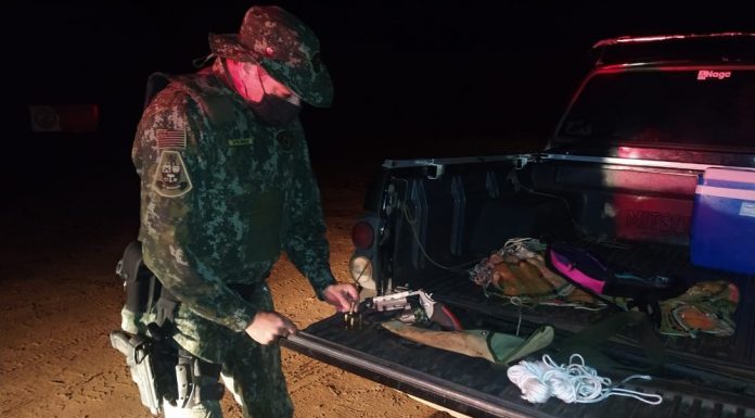 Homem é detido por suspeita de porte ilegal de arma de fogo em Anhembi