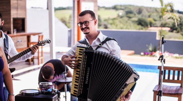 Botucatu: Conheça a história de Marquinhos Sanfoneiro – Servidor do HC e Músico de reconhecimento internacional