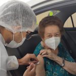 Botucatu: Mais de 6,9 mil idosos receberam a 3ª dose contra Covid neste sábado, no Dia D