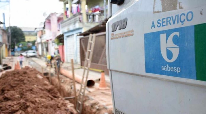 Botucatu: Sabesp realiza serviço de domingo a terça no Centro trecho da Rua Curuzu será interditado