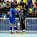 Botucatu aproveita fator casa, vence o Indaiatuba e larga à frente para encarar o Dracena na 3ª fase da Liga Paulista de Futsal