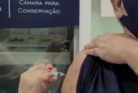 Botucatu antecipa para este sábado a 3ª dose para idosos que receberam a 2ª dose contra Covid em maio, junho ou julho; Confira
