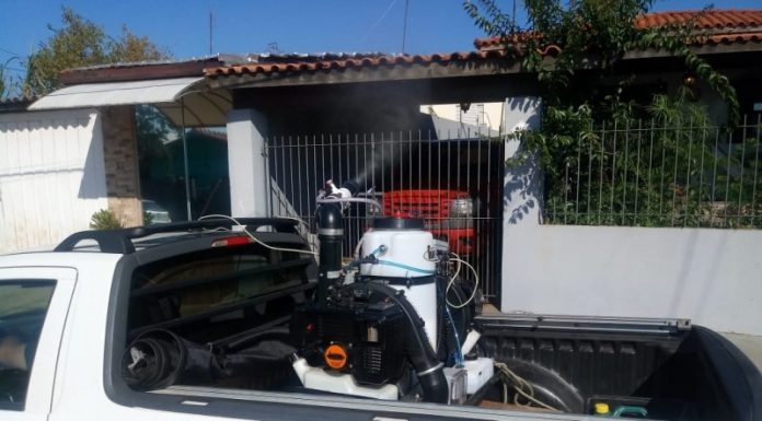 Botucatu: Com caso suspeito de dengue e bairro apresentando risco de transmissão, Chácara Floresta recebe ação de nebulização