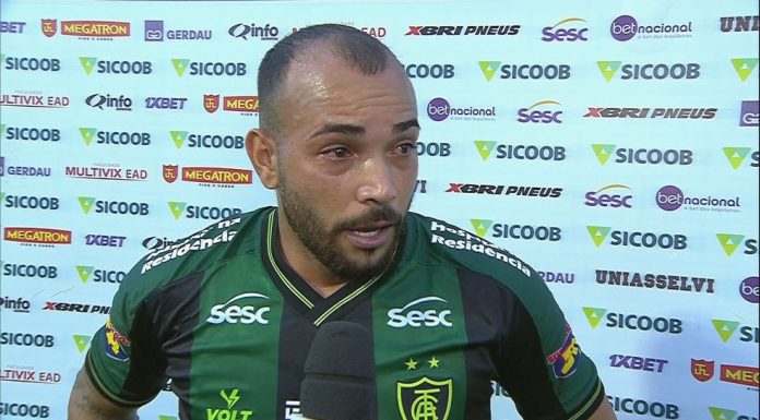 Rodolfo, de São Manuel, se emociona no 1º jogo pelo América-MG no ano: “Só minha família esteve ao meu lado”