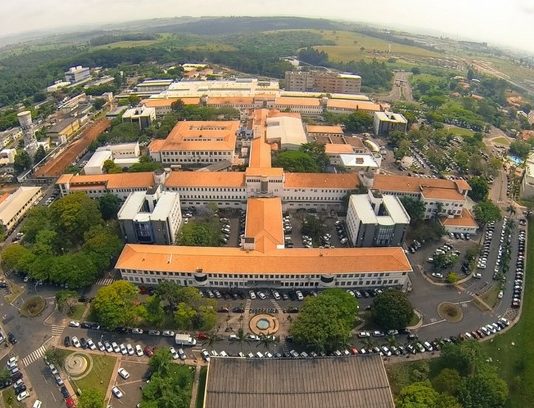 Deputado Fernando Cury conquista mais R$ 37,9 milhões em recursos e uma nova ambulância para o HC de Botucatu