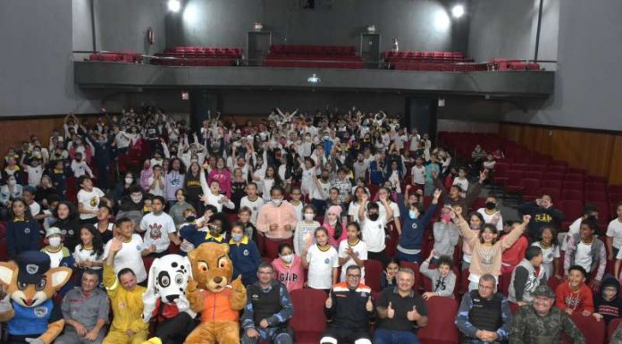 Botucatu realiza palestra sobre prevenção de queimadas com crianças da Rede Municipal