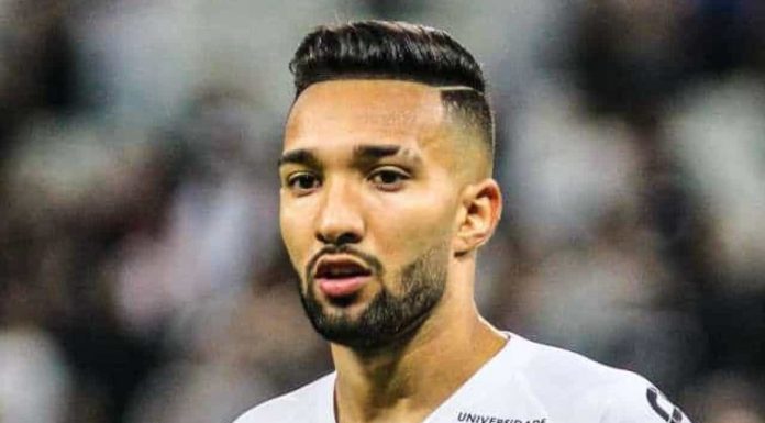 Botucatuense Clayson acerta com clube do Japão e reencontra seu ex-técnico do Corinthians