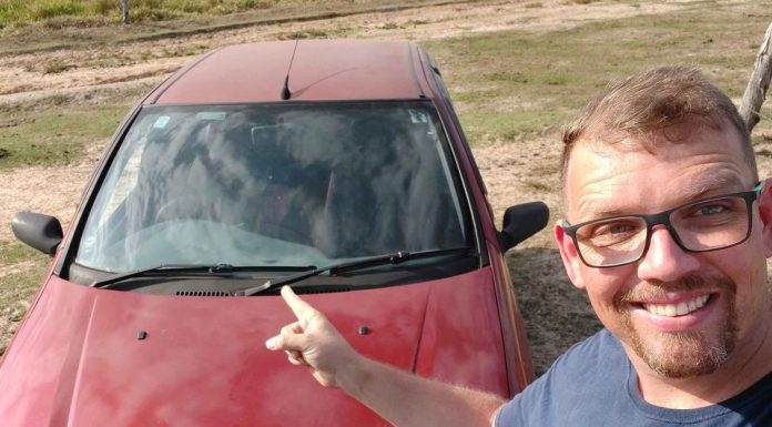 Botucatu: Vendedor “Sincerão” viraliza ao oferecer carros na internet. “Carro é feio, mas é ótimo de mecânica”