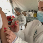 Botucatu começa a vacinar quem tem 30 anos ou mais com a quarta dose da vacina contra Covid