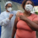 Botucatu vacinou mais de 5 mil pessoas com doses de reforço contra a Covid-19 em uma semana