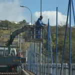 Botucatu: Prefeitura coloca alambrado de proteção em Ponte que liga Jardim Ipê ao Cambuí e Ouro Verde