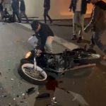 Botucatu: Motociclista fica ferido em acidente em Avenida na noite deste sábado
