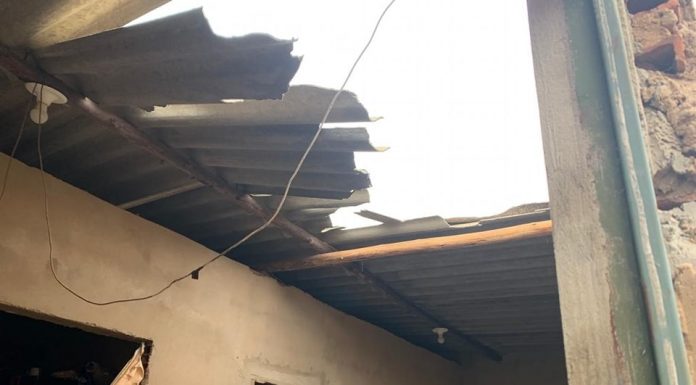 Botucatu: Temporal destrói casas e deixa moradores sem energia em bairros da cidade
