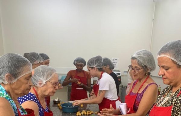 Botucatu: Tem início aula do curso de salgadeira do Fundo Social de Solidariedade
