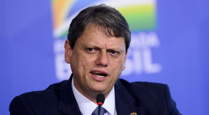 Tarcísio é o candidato mais votado para Governador em Botucatu com 43,87% dos votos