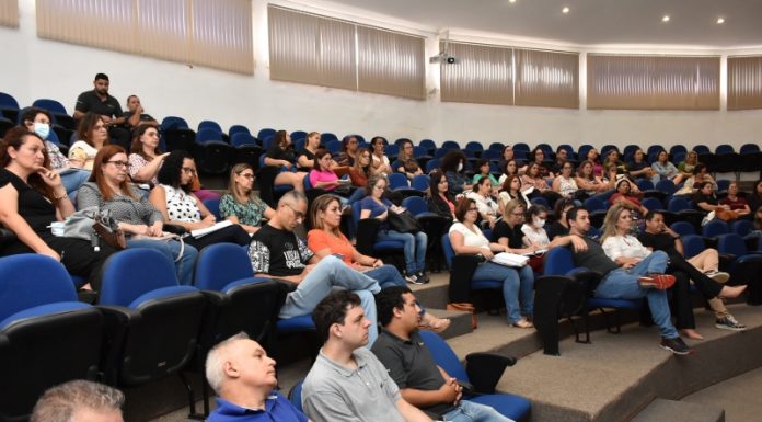 Botucatu lança Projeto Escola Digital, que beneficiará 56 escolas da Rede Municipal