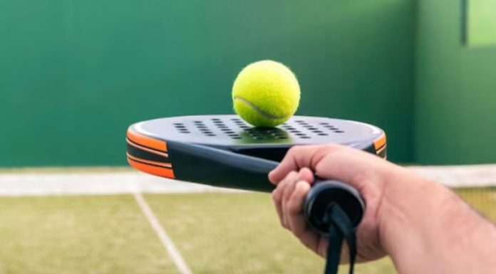 Verão, sol, diversão e esporte combinam com beach tennis