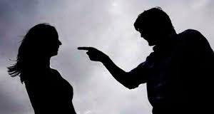 Atitudes misóginas que são percebidas no dia a dia Atitudes misóginas que são percebidas no dia a dia