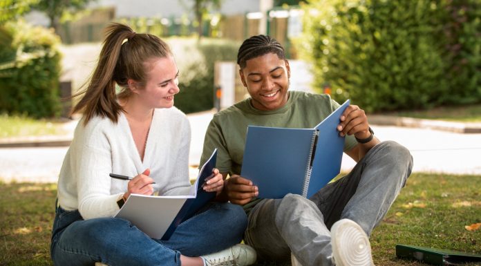 Universidade promove atividade para jovens brasileiros nos EUA