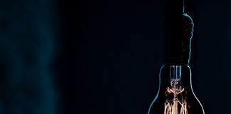 Chuvas e quedas de energia: cuidados que ajudam durante desabastecimentos Chuvas e quedas de energia: cuidados que ajudam durante desabastecimentos