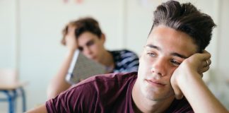 Como é feito o diagnóstico em pessoas com TDAH ou TEA