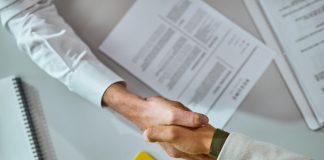 Como funciona um contrato fechado com uma desentupidora Como funciona um contrato fechado com uma desentupidora