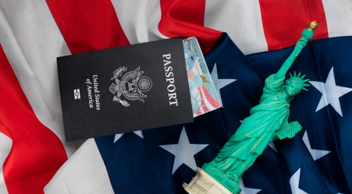 EUA: como saber se alguém é elegível ao Green Card? EUA: como saber se alguém é elegível ao Green Card?