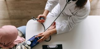 Testes genéticos ajudam pacientes no tratamento do câncer Testes genéticos ajudam pacientes no tratamento do câncer