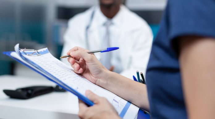 Fraudes em planos de saúde crescem e empresas ameaçam com rescisão de contratos