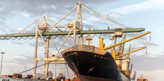 Guerra e pandemia: como o comércio exterior vem superando adversidades Guerra e pandemia: como o comércio exterior vem superando adversidades