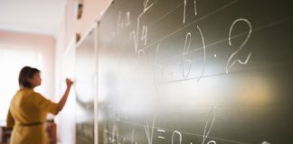 Curso de Pedagogia supera os 800 mil matriculados no país