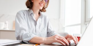 Mulheres no TI: importância da participação feminina Mulheres no TI: importância da participação feminina