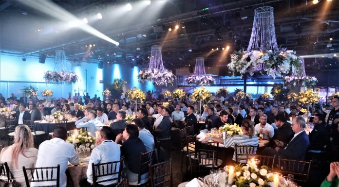 Teuto participa da Conexão Farma 2023 e promove jantar de boas-vindas