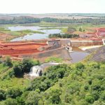 Botucatu: Barragem do Rio Pardo está na reta final. Prefeito compartilha vista aérea e destaca preservação do Véu de Noiva