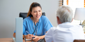 Investimento em saúde é sinônimo de longevidade saudável Investimento em saúde é sinônimo de longevidade saudável