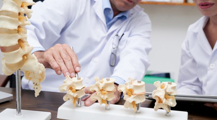 Técnicas modernas permitem tratar problemas de coluna comuns