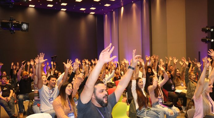 Com estrutura e programação mais ampla E-Summit acontece nos dias 1 e 2 de junho