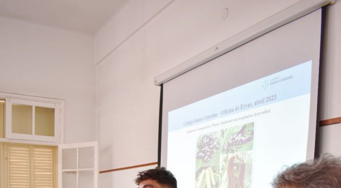 Encontro comunitário aborda a visão do Ayurveda sobre as plantas medicinais Encontro comunitário aborda a visão do Ayurveda sobre as plantas medicinais