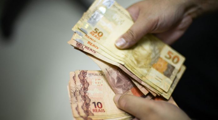 Aumento do salário mínimo pode injetar R$ 9,5 bilhões