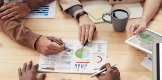 Mais de 1,6 milhão de empresas encerraram atividades em 2022