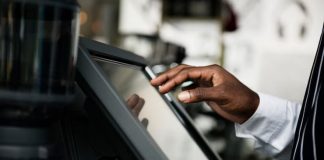 Empresas apostam em Máquina de Vendas digital