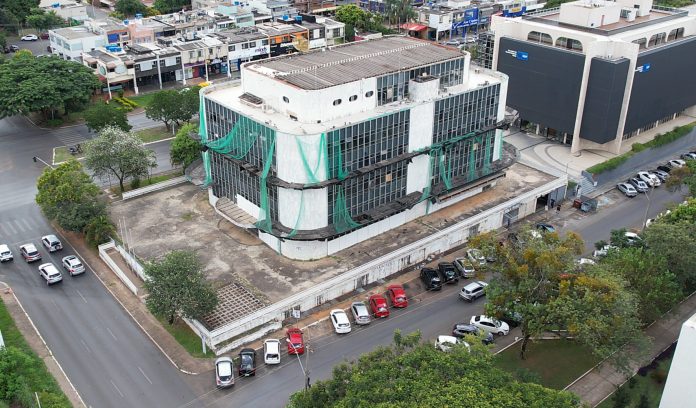 Banco do Brasil leiloa 30 imóveis urbanos e rurais Banco do Brasil leiloa 30 imóveis urbanos e rurais