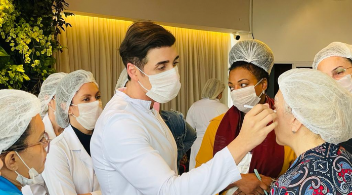 Procedimento estético visa suavizar envelhecimento facial
